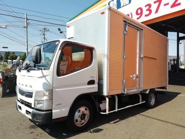 Japanese used car Ref# 1589770 MITSUBISHI / CANTER