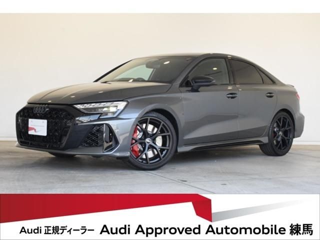 AUDI / AUDI RS3 Sedan