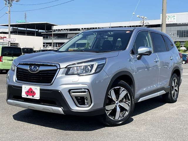 Japanese used car Ref# 1590018 SUBARU / FORESTER