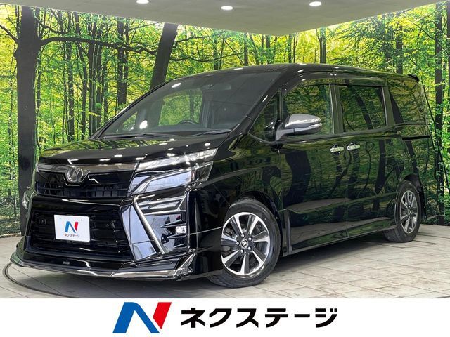 TOYOTA / VOXY 4WD