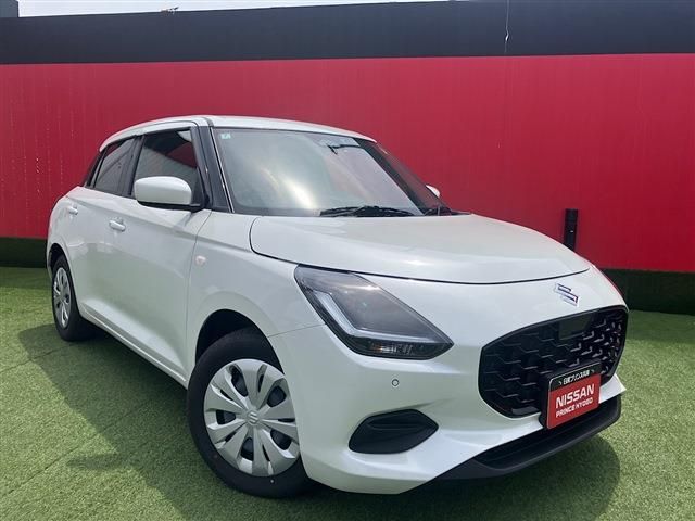 Japanese used car Ref# 1590212 SUZUKI / SWIFT