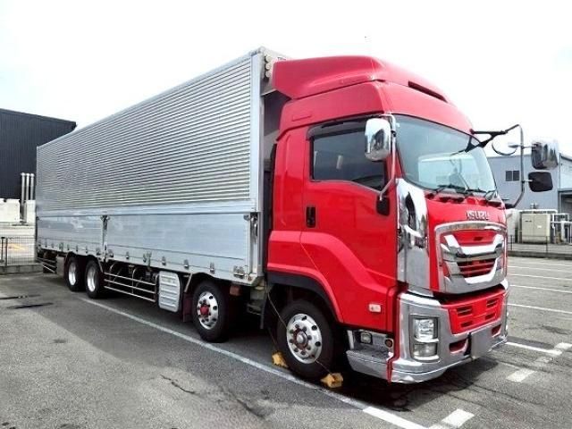 Japanese used car Ref# 1590330 ISUZU / GIGA