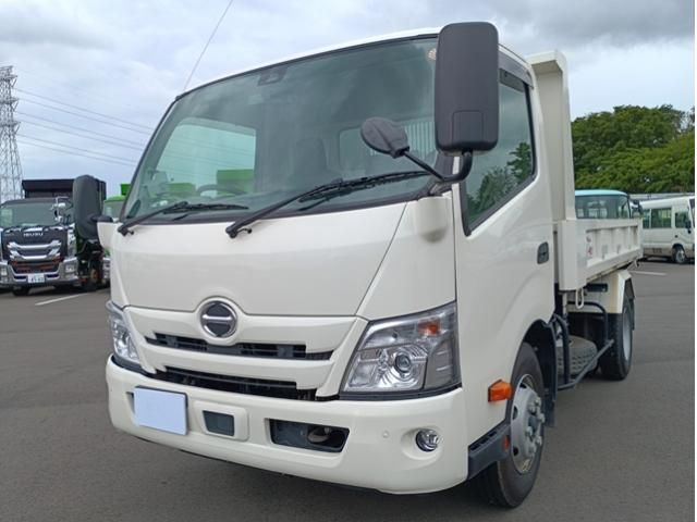 Japanese used car Ref# 1590365 HINO / DUTRO
