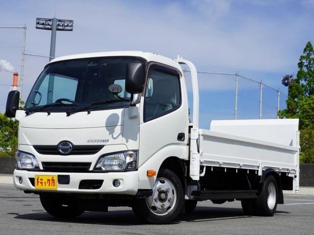 Japanese used car Ref# 1590656 HINO / DUTRO