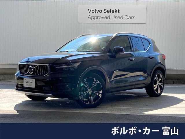 VOLVO / VOLVO XC40
