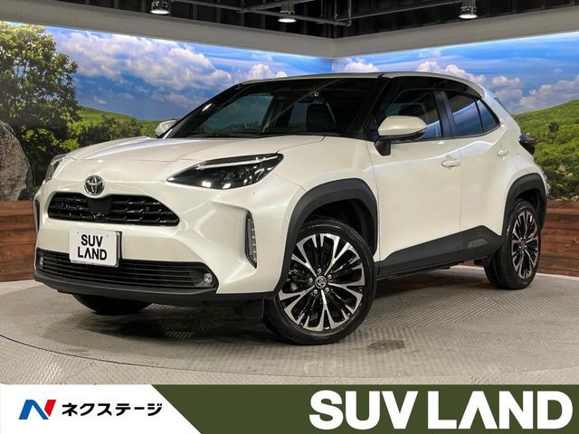 TOYOTA / YARIS CROSS HYBRID