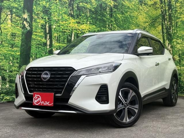 NISSAN / KICKS