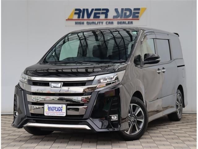 TOYOTA / NOAH
