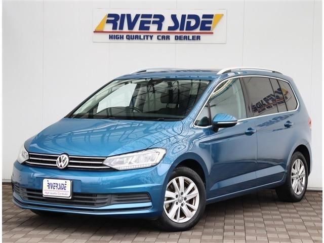 VOLKSWAGEN / VOLKSWAGEN GOLF TOURAN