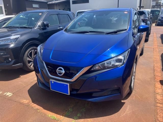 NISSAN / LEAF