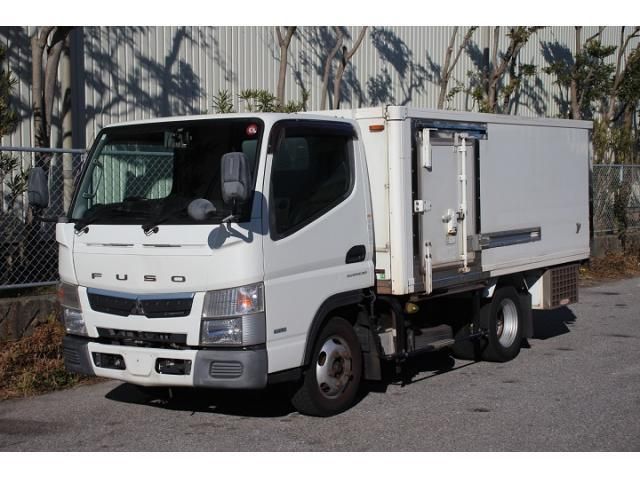 Japanese used car Ref# 1591185 MITSUBISHI / CANTER