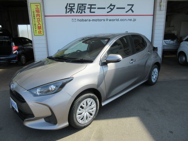 Japanese used car Ref# 1591302 TOYOTA / YARIS HYBRID