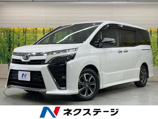 TOYOTA / VOXY