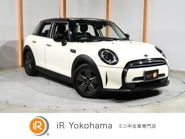 Japanese used car Ref# 1591341 BMW / MINI COOPER D 5DOOR