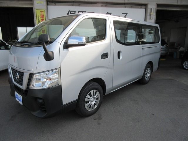 NISSAN / NV350 CARAVAN 4WD