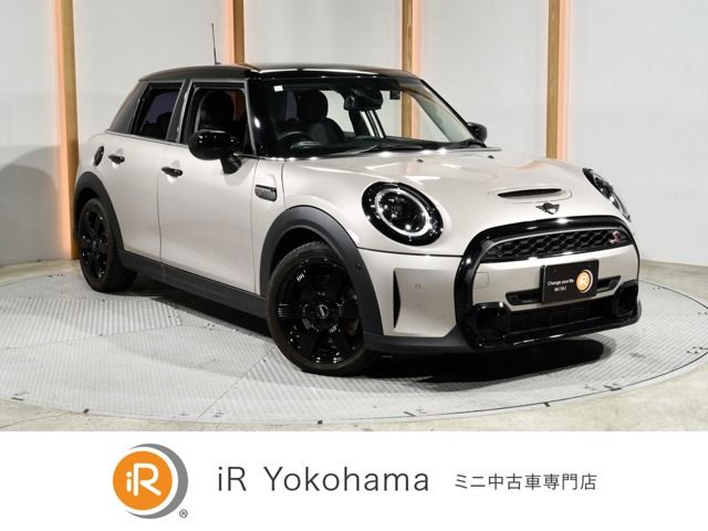 Japanese used car Ref# 1591375 BMW / MINI COOPER S 5DOOR