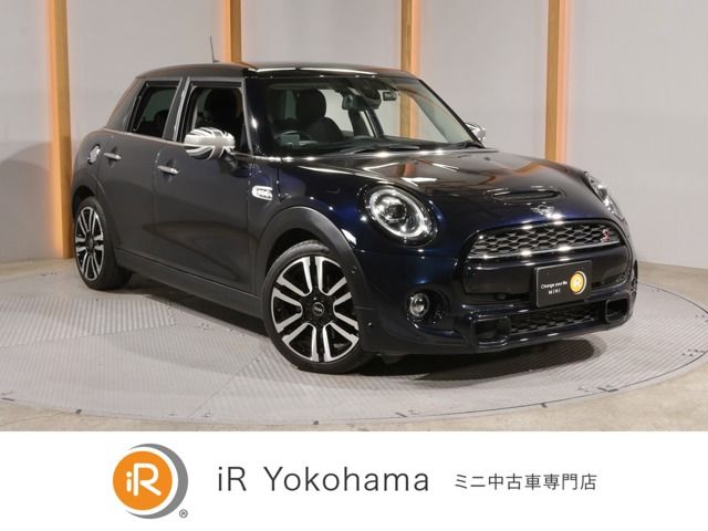 Japanese used car Ref# 1591400 BMW / MINI COOPER SD 5DOOR