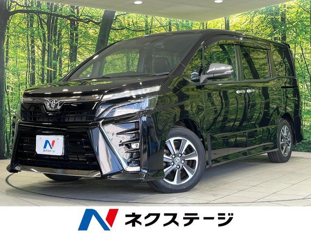TOYOTA / VOXY