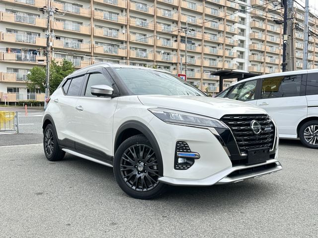 Japanese used car Ref# 1591639 NISSAN / KICKS