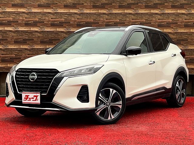 Japanese used car Ref# 1591700 NISSAN / KICKS