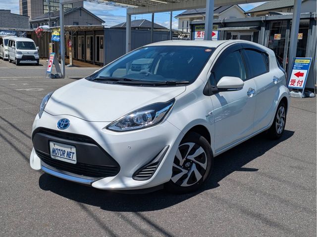 Japanese used car Ref# 1591821 TOYOTA / AQUA