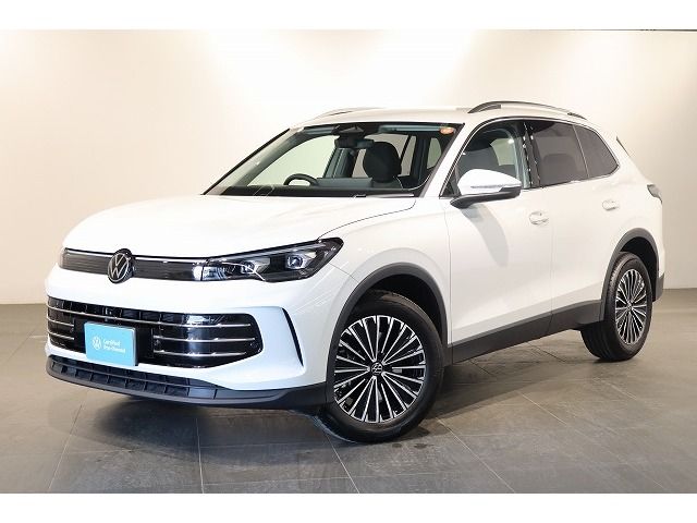 Japanese used car Ref# 1592027 VOLKSWAGEN / VOLKSWAGEN TIGUAN