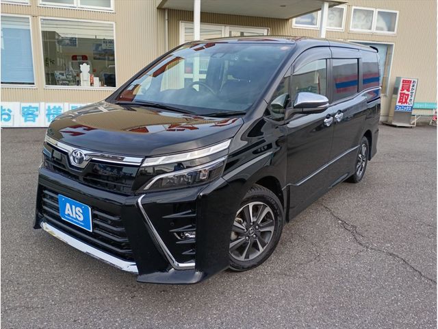 TOYOTA / VOXY