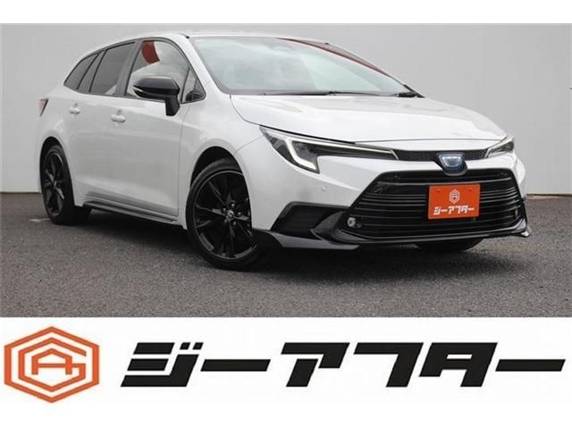 TOYOTA / COROLLA TOURING HYBRID 4WD