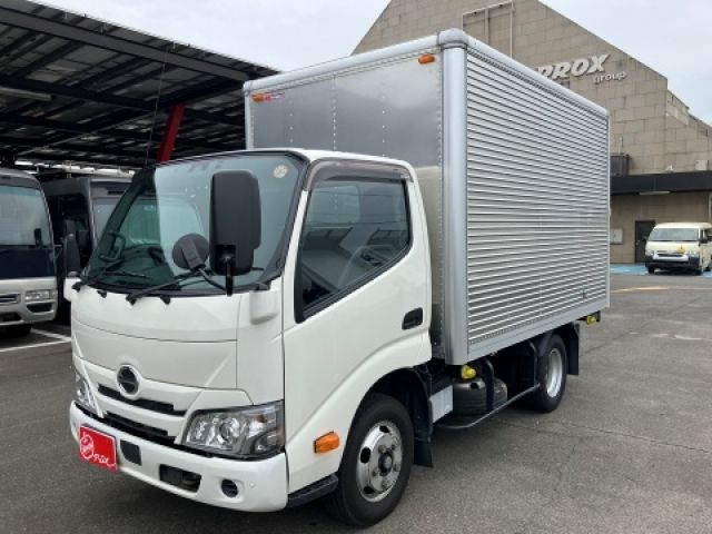 Japanese used car Ref# 1592172 HINO / DUTRO