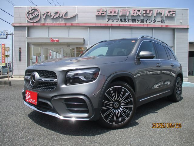 Japanese used car Ref# 1592191 MERCEDES BENZ / MERCEDES BENZ GLB
