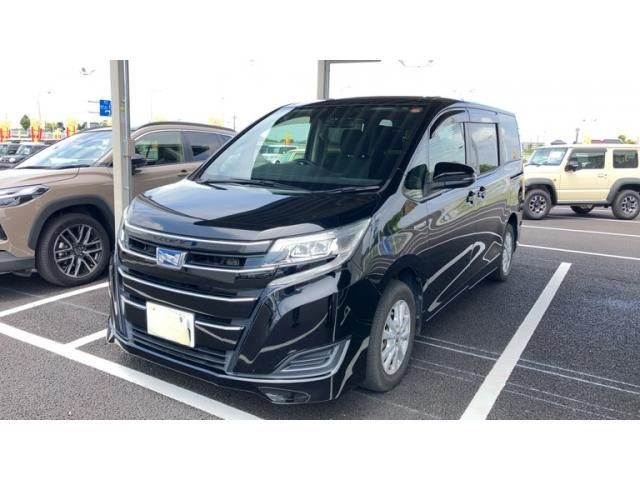 TOYOTA / NOAH HYBRID