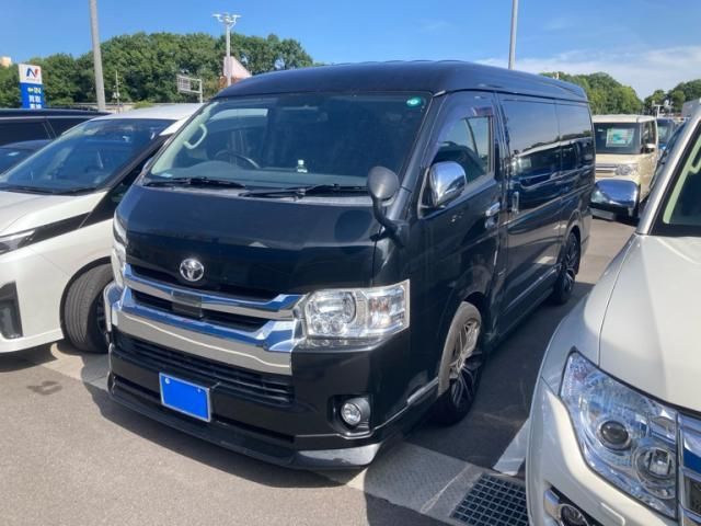 Japanese used car Ref# 1592323 TOYOTA / HIACE wagon 4WD