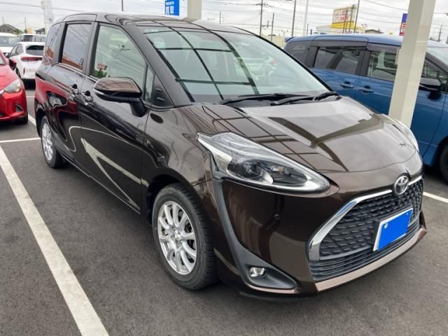 TOYOTA / SIENTA