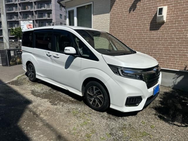 HONDA / STEPWAGON SPADA 4WD