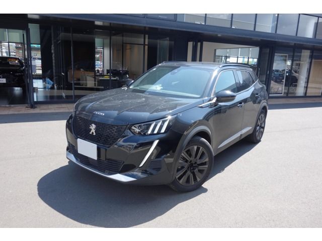 Japanese used car Ref# 1592472 PEUGEOT / PEUGEOT e-2008