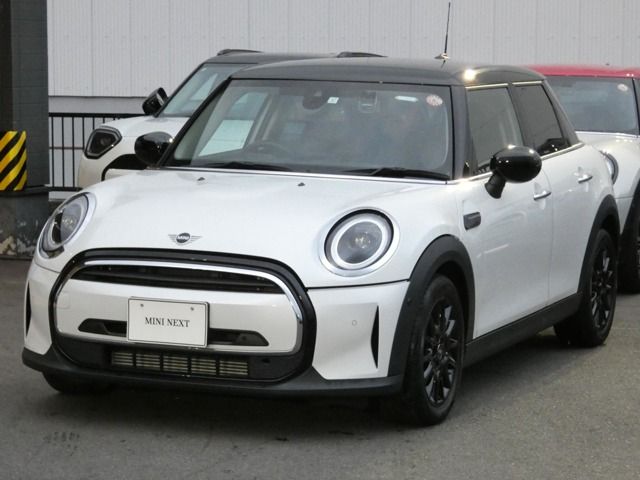 Japanese used car Ref# 1592510 BMW / MINI COOPER 5DOOR