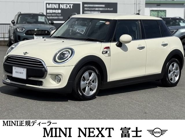 Japanese used car Ref# 1592620 BMW / MINI COOPER 5DOOR