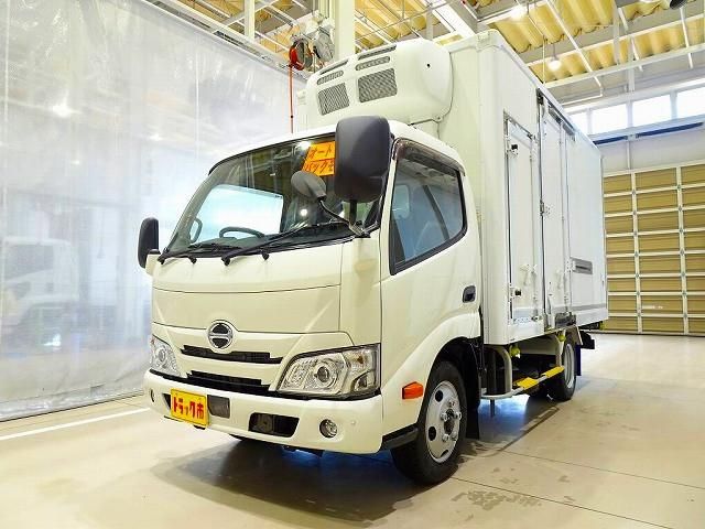 Japanese used car Ref# 1592711 HINO / DUTRO