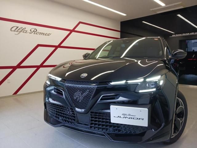Japanese used car Ref# 1592726 ALFAROMEO / ALFAROMEO Junior