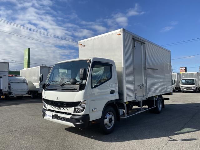 Japanese used car Ref# 1592767 MITSUBISHI / CANTER