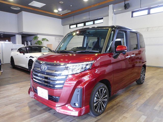 TOYOTA / ROOMY