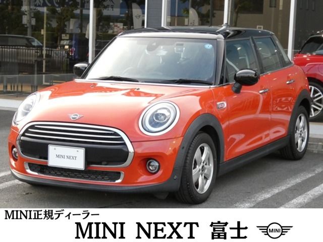 Japanese used car Ref# 1592858 BMW / MINI COOPER 5DOOR
