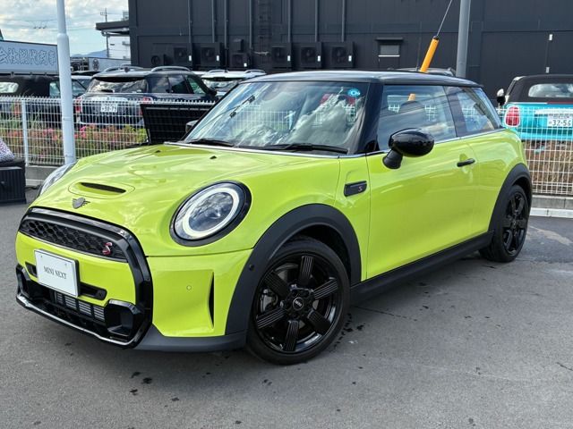 Japanese used car Ref# 1592884 BMW / MINI COOPER S