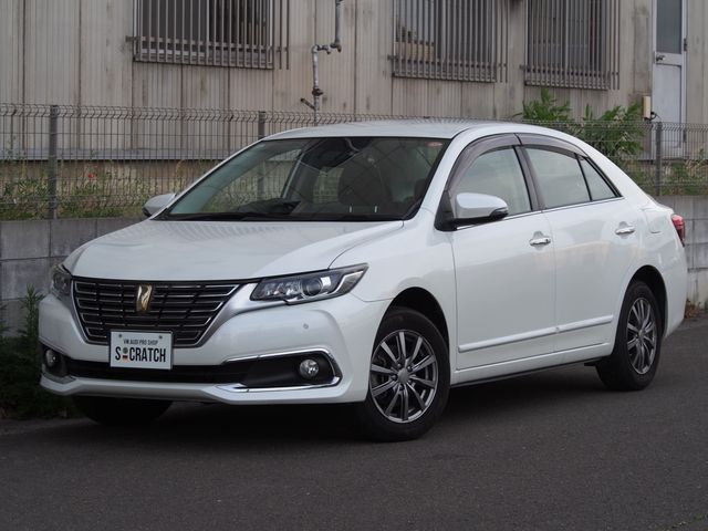 TOYOTA / PREMIO