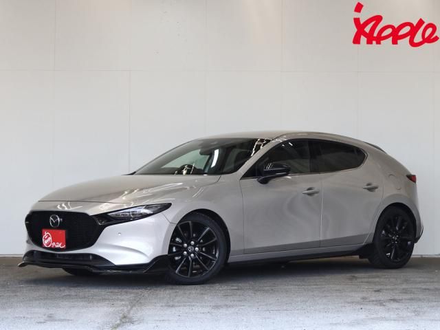 Japanese used car Ref# 1593263 MAZDA / MAZDA3 FASTBACK