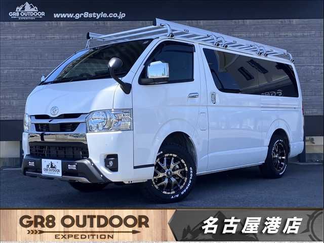 TOYOTA / HIACE van 4WD