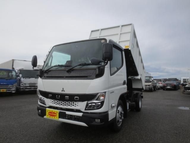 Japanese used car Ref# 1593328 MITSUBISHI / CANTER
