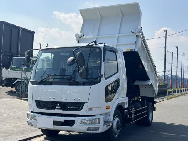 Japanese used car Ref# 1593346 MITSUBISHI FUSOU / FIGHTER