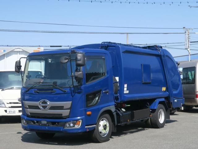 Japanese used car Ref# 1593348 HINO / RANGER