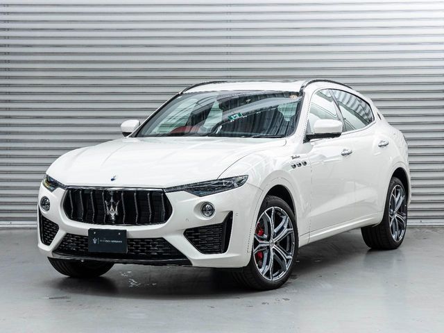 MASERATI / MASERATI Levante